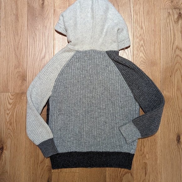 Gap sweater with hood - Picture 4 of 4